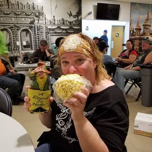 Meet your Posher, Donna